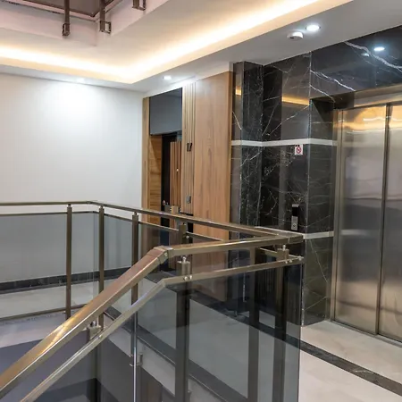 Wind Luxury 2 Апартаменты *
