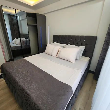 Wind Luxury 2 Апартаменты *